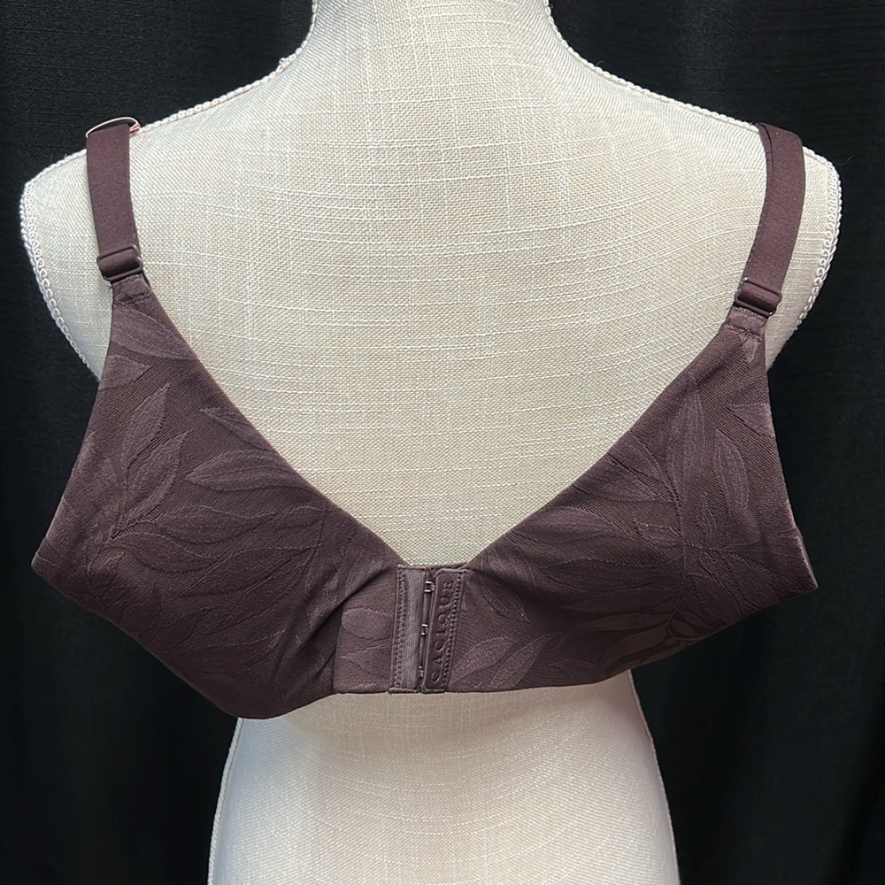 Cacique invisible back smoother bra - Picture 3 of 4